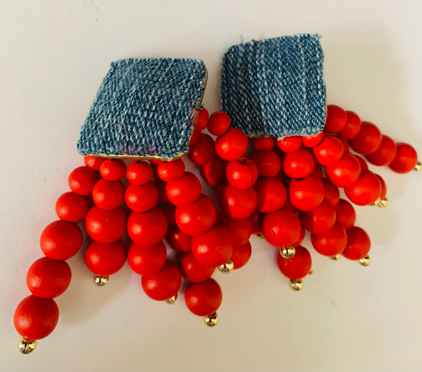 Red Denim Wooden Round Beaded Chain Drop Earrings High-Quality Fashion Trend Jewelry Accessories
