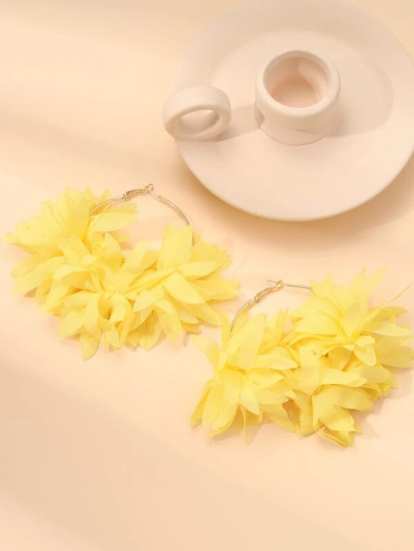 Cute Island Girl Styled Fashion Flower Hoop Earrings for Ladies Accessories