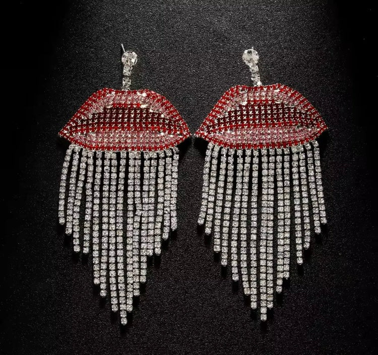 Lips Kiss Glam Luxury Sexy Rhinestone Red Lip Tassel Dangle Earrings for Women Jewelry