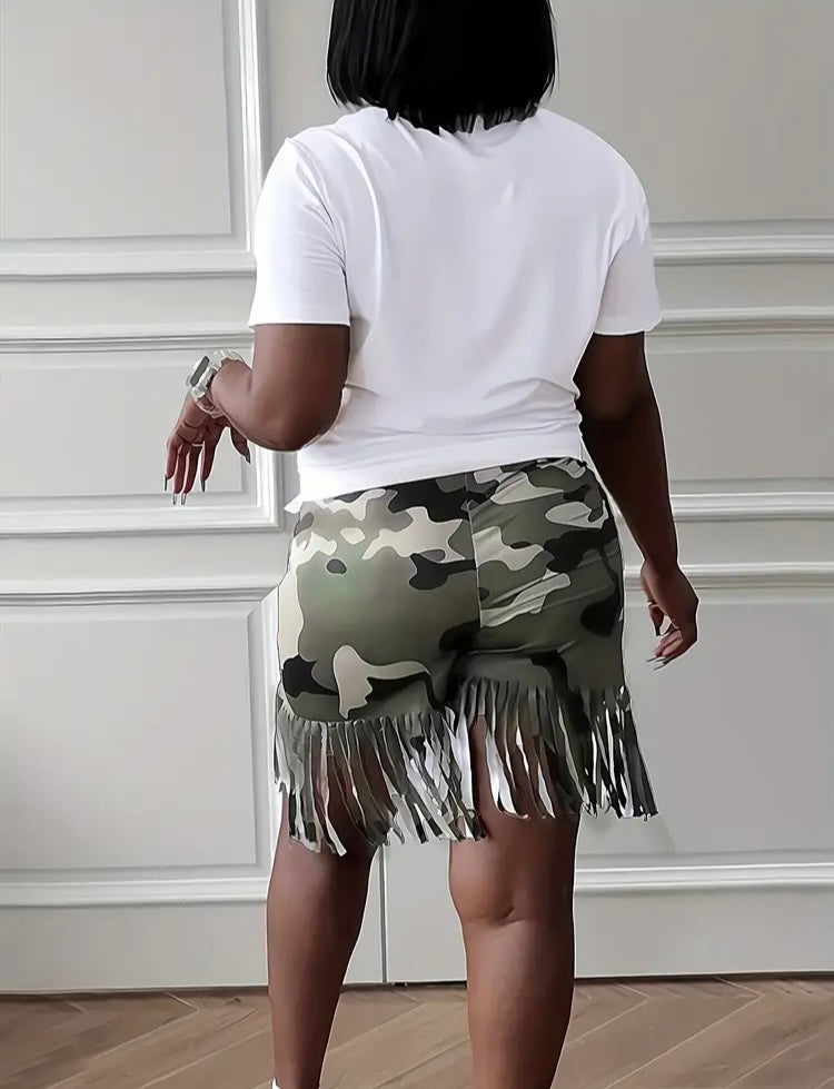 Fashion Army Soldier Girl Plus Size Casual Outfits Two Piece Set Women's Plus Camo & Slogan Print Short Sleeve Round Neck Top Fringe Trim Shorts Set
