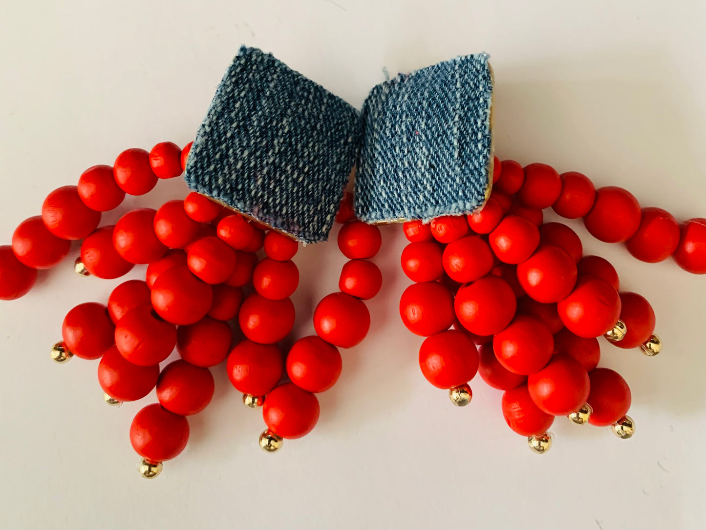 Red Denim Wooden Round Beaded Chain Drop Earrings High-Quality Fashion Trend Jewelry Accessories