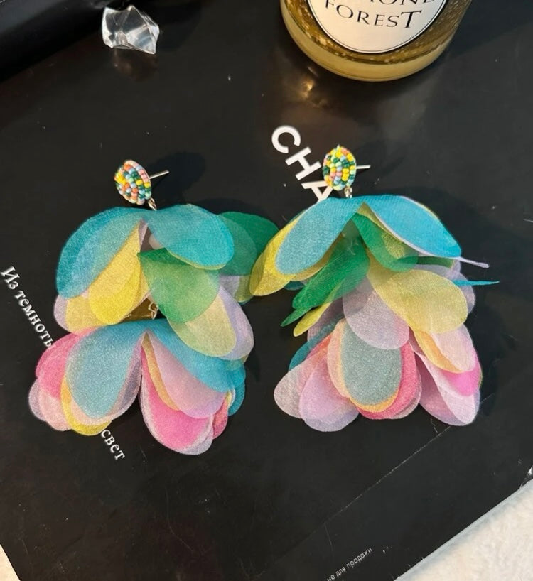 Elegant Classic Bohemia Style Ear Jewelry Romantic Colorful Fabric Flower Accessories for Women Trendy Jewelry Exquisite Earrings