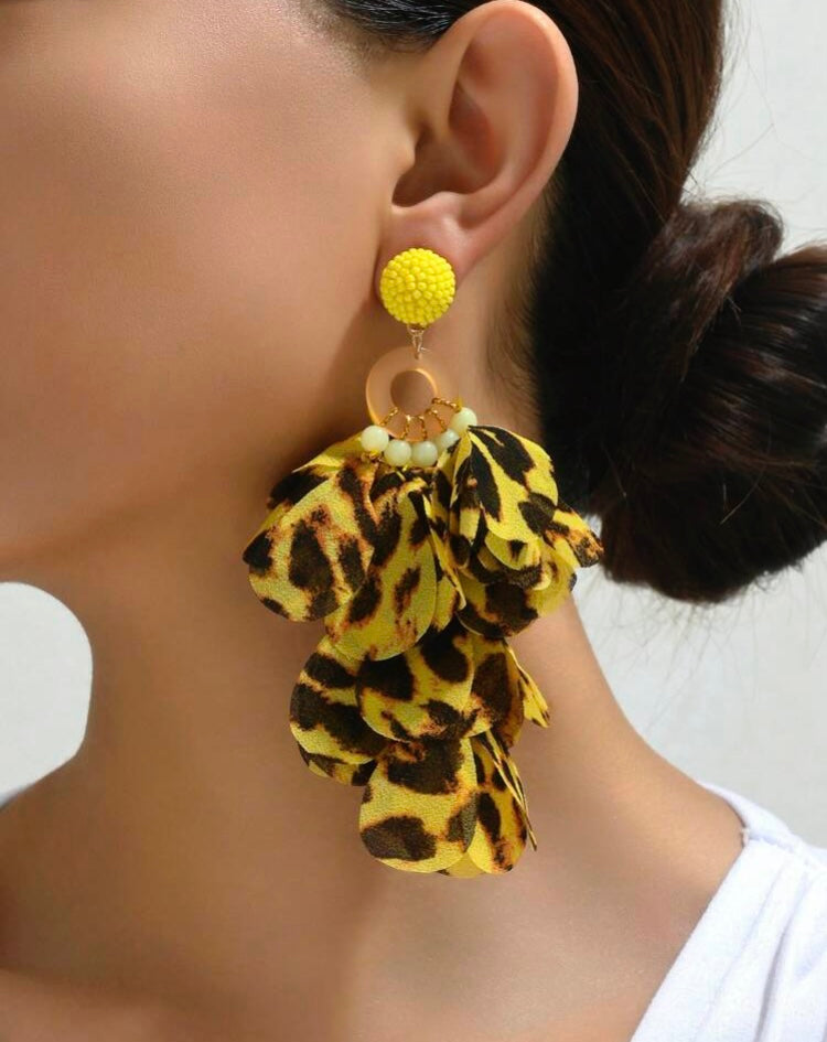 Blue Fashionable Handmade Beaded Lace Petal Shaped Pendant Earrings For Women