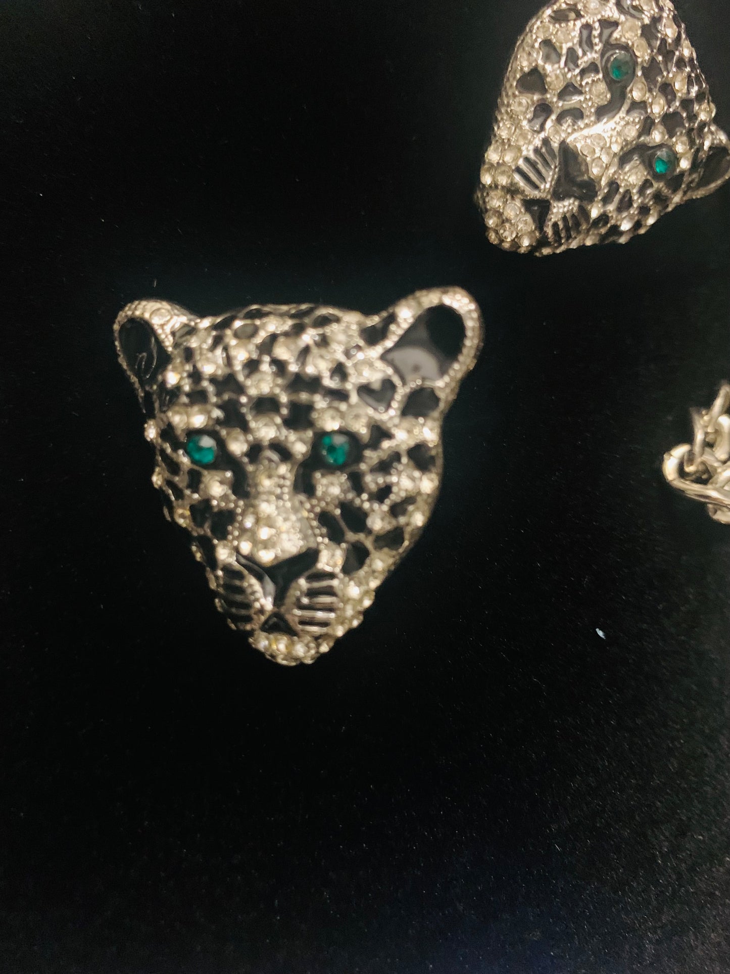 Exquisite Large Silver Bling Leopard Pendant Jaguar Diamond Necklace & Earrings Set Cheetah Chain Panther Fashionable Jewelry