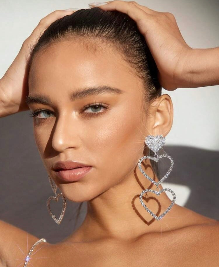 Very Sexy Hobo Shimmery Crystal Rhinestone Long Dangling Women's 3 Heart Shaped Pendant Earrings Jewelry