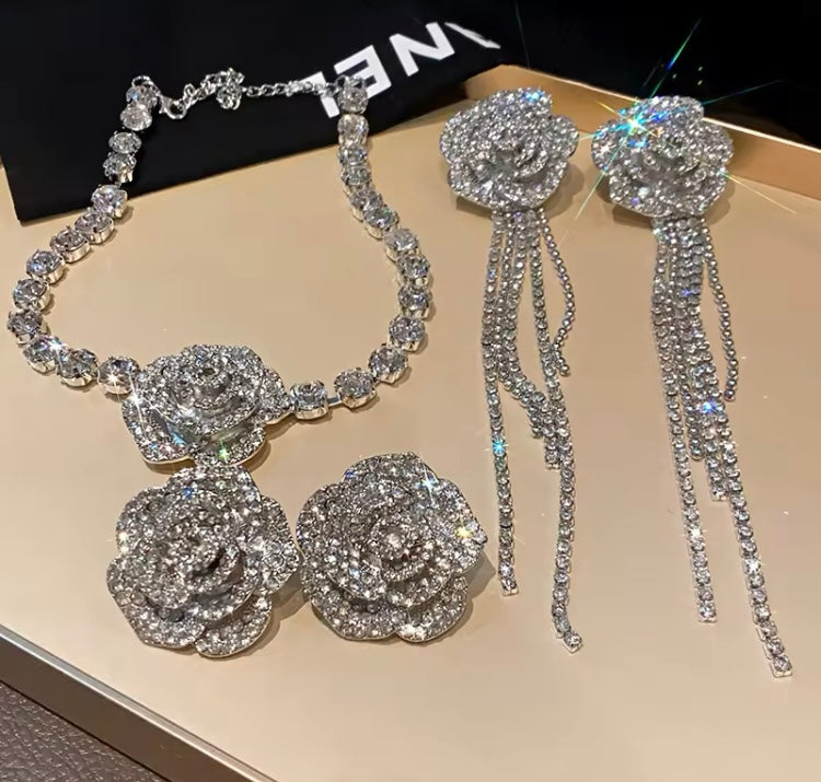 Bling Bling Flower Silver Pendant Shiny Rhinestone Crystal Long Dangling Earrings Jewelry