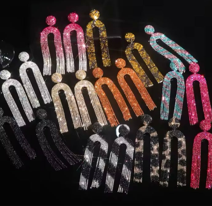 Exquisite Crystal Chandelier Tassel Earrings Linear Drop Dangle Earrings Diva Earrings for Women Wedding Bridal Party Formal Looks