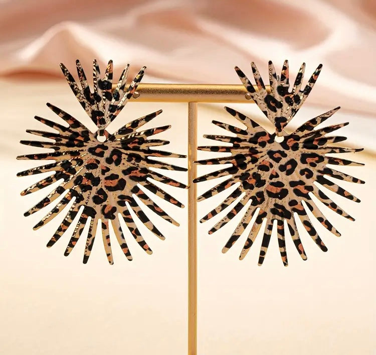 Cute Ladies Fashion Trendy Spike Shaped Statement Earrings Women Jewelry