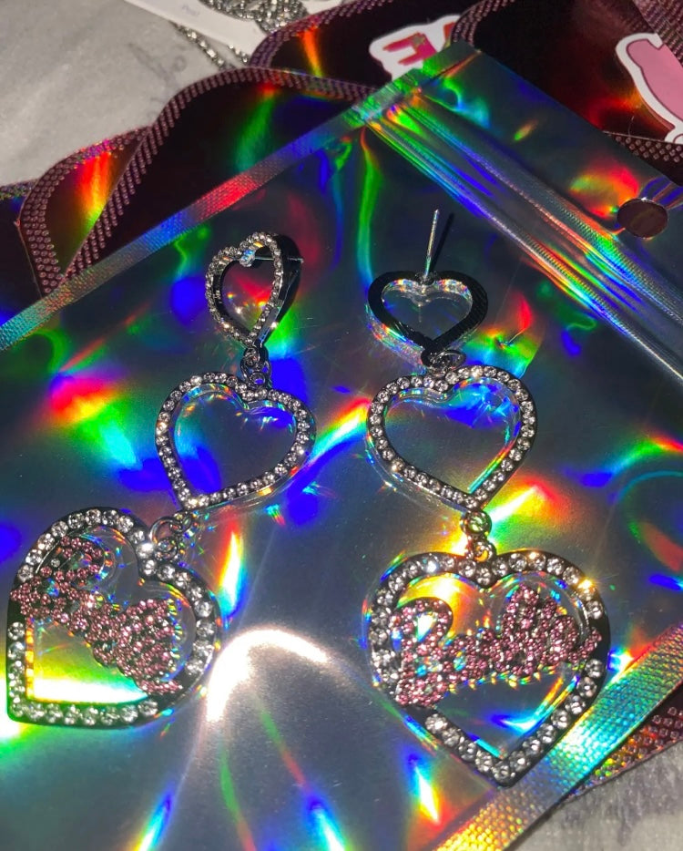 Shimmery Silver Barbie Pink Diamond Triple Heart Crystal Bling Earrings Jewelry Accessories for Girls