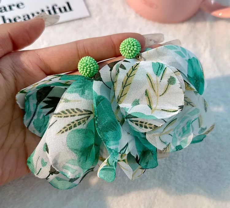Elegant Classic Bohemia Style Ear Jewelry Romantic Colorful Fabric Flower Accessories for Women Trendy Jewelry Exquisite Earrings