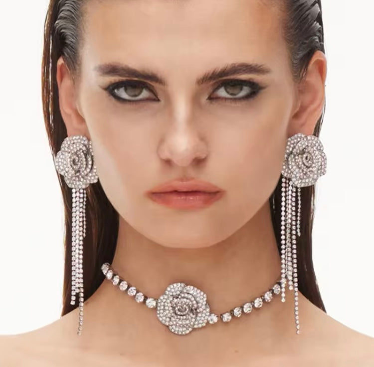 Bling Bling Flower Silver Pendant Shiny Rhinestone Crystal Long Dangling Earrings Jewelry