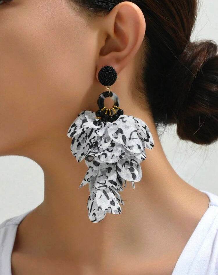 Blue Fashionable Handmade Beaded Lace Petal Shaped Pendant Earrings For Women