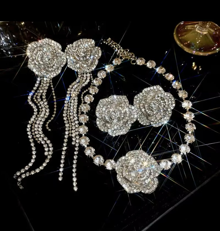 Bling Bling Flower Silver Pendant Shiny Rhinestone Crystal Long Dangling Earrings Jewelry
