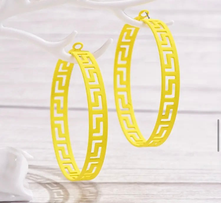 Outspoken Wild & Free Hoops Fashion Hollow Designer Circle Big Earrings Jewelry for Bold Statement Chic’s Only!