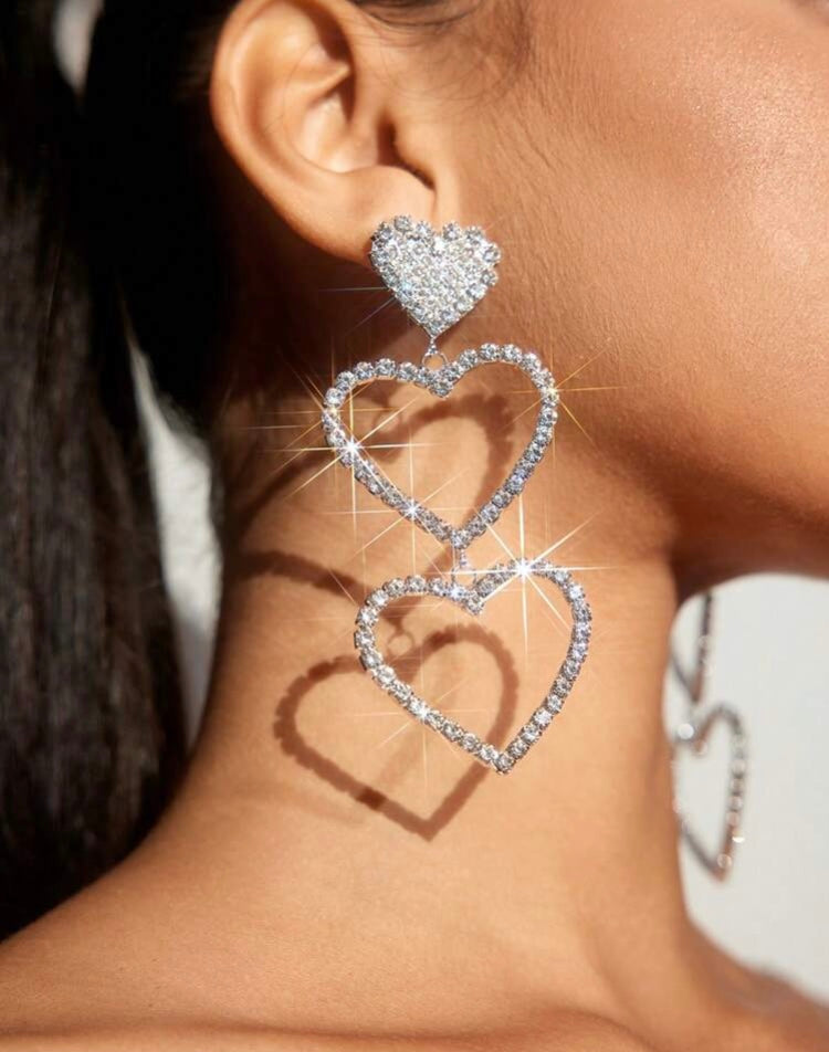 Very Sexy Hobo Shimmery Crystal Rhinestone Long Dangling Women's 3 Heart Shaped Pendant Earrings Jewelry