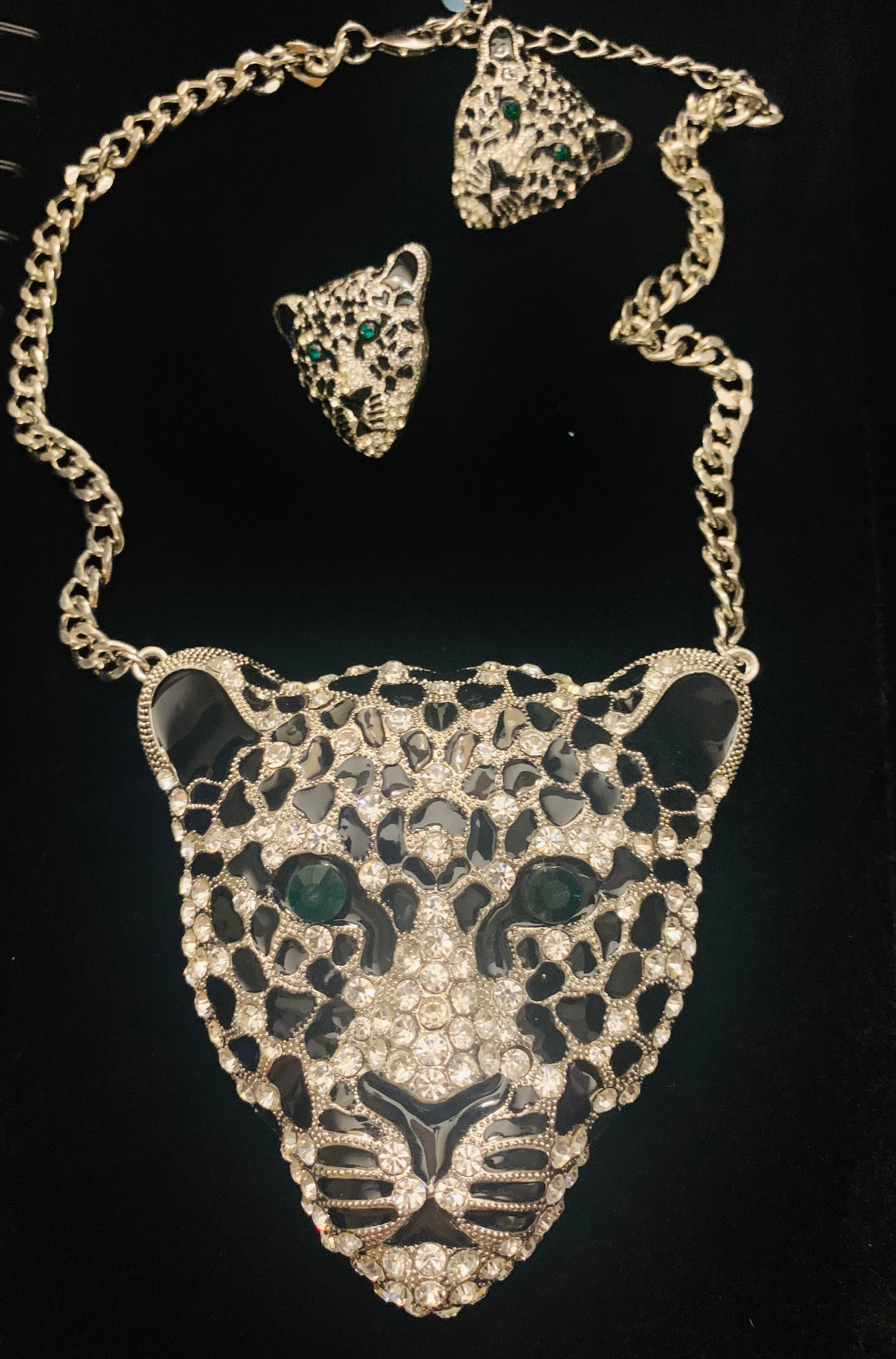 Exquisite Large Silver Bling Leopard Pendant Jaguar Diamond Necklace & Earrings Set Cheetah Chain Panther Fashionable Jewelry