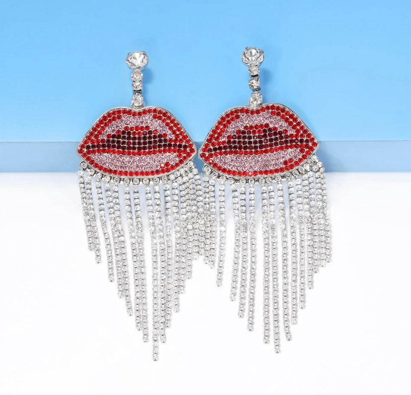 Lips Kiss Glam Luxury Sexy Rhinestone Red Lip Tassel Dangle Earrings for Women Jewelry