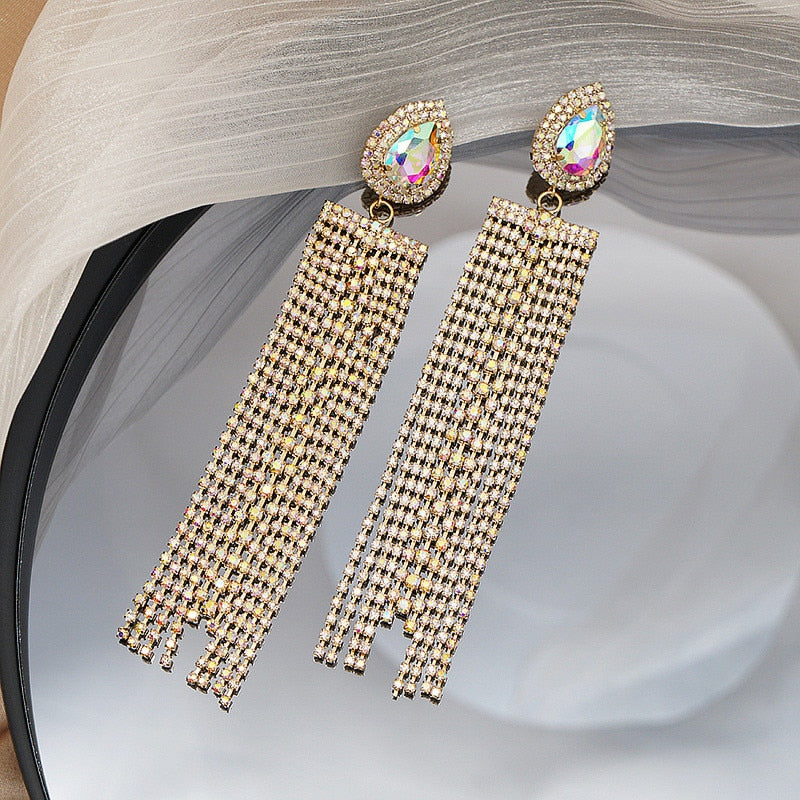 Elegant Diva Glam Shimmery Rhinestone Long Tassel Drop Earrings Chandelier Dangle Earring Accessories