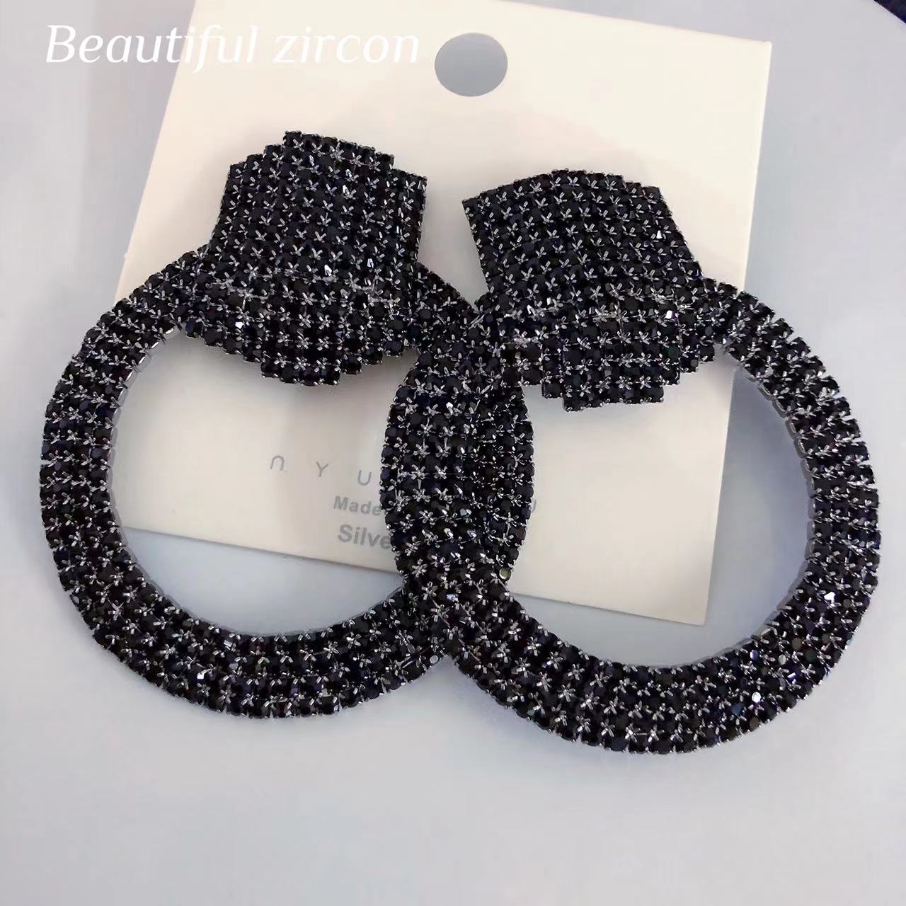 High Demand Women's Fashion Shiny Rhinestone Large Circle Pendant Earrings Jewelry Jewelry Accessories