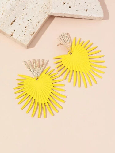 Cute Ladies Fashion Trendy Spike Shaped Statement Earrings Women Jewelry