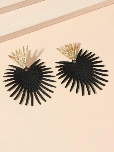 Cute Ladies Fashion Trendy Spike Shaped Statement Earrings Women Jewelry