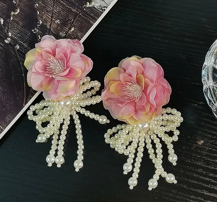Summertime Flower Pearl Drop Dangle Blossom Design Fashion Statement Earrings Womens