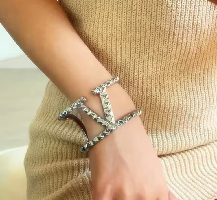 Fashion  Big Statement Letter V Wide Cuff Bracelets Bangles Women’s Glam Accessories