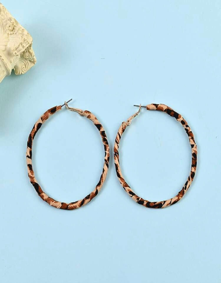 Fashionista Style Leopard Print Cloth Wrapped Women's Hoop Earrings Small Hoops