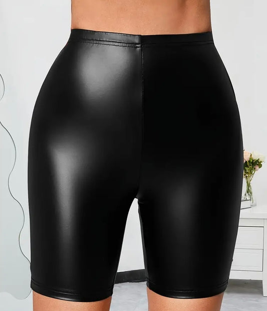 Black Curvy Stretchable Plus PU Leather Shorts Women’s Wear