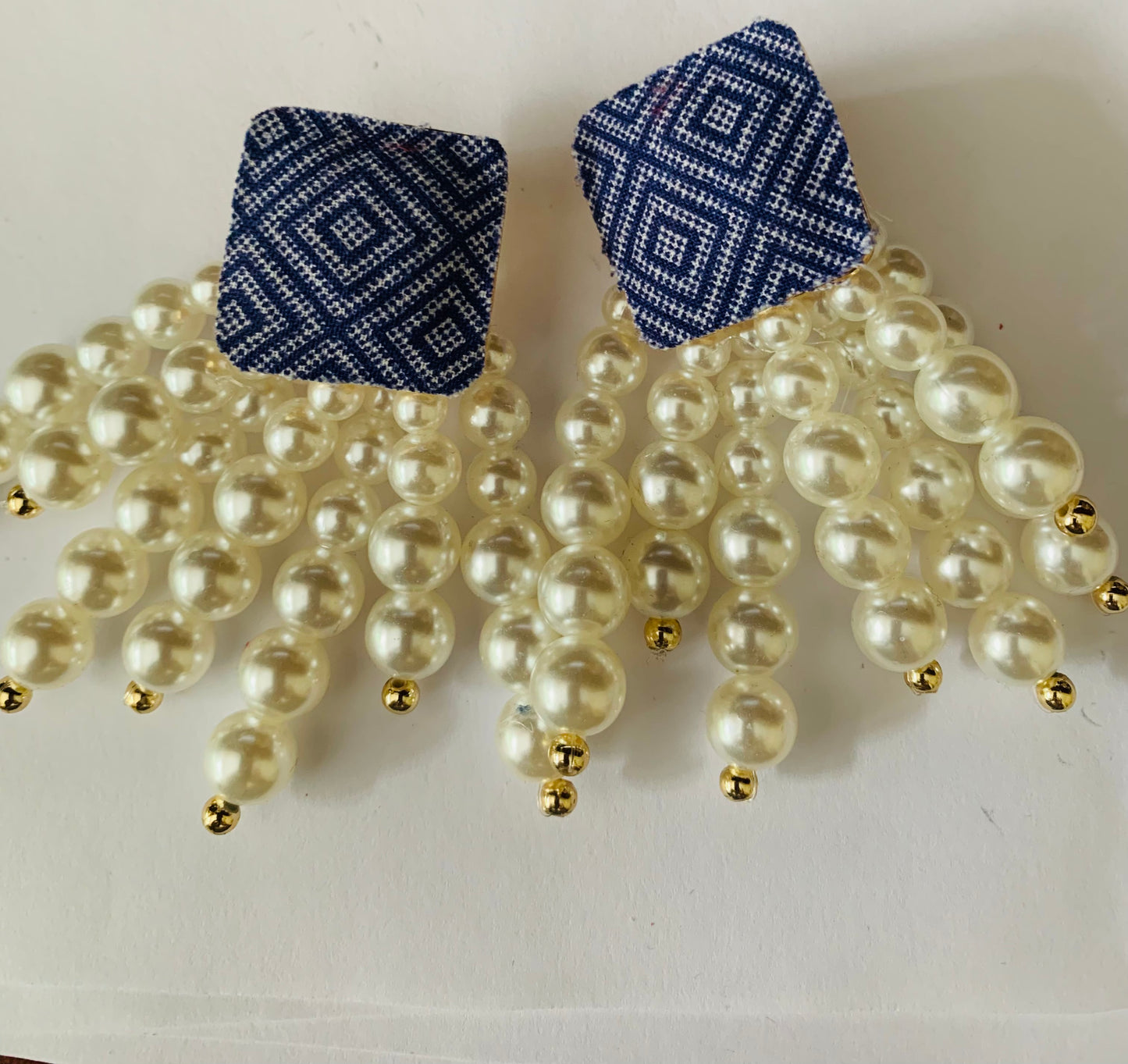 White Pearl Denim Round Beaded Chain Drop Earrings High-Quality Fashion Trend Jewelry Accessories