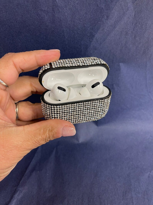 AirPod PRO Luxury Case with Full Rhinestone Bling Glamz & Key Latch