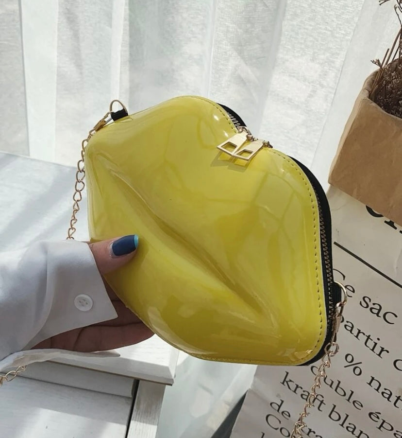 Fashion Sassy Kiss Mini Purse Tote Stylish Lip Shaped Satchel Bag Tote Purse
