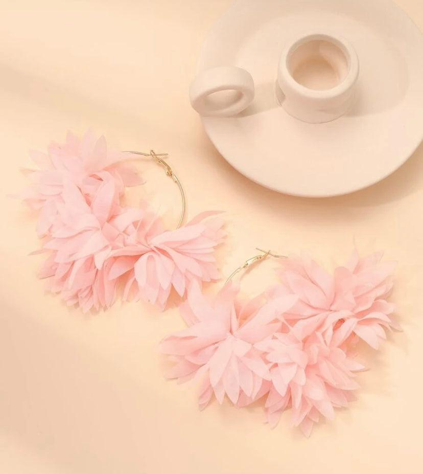 Summer Time Island Girl Flower Trendy Fashion Petal Rose Women's Earrings