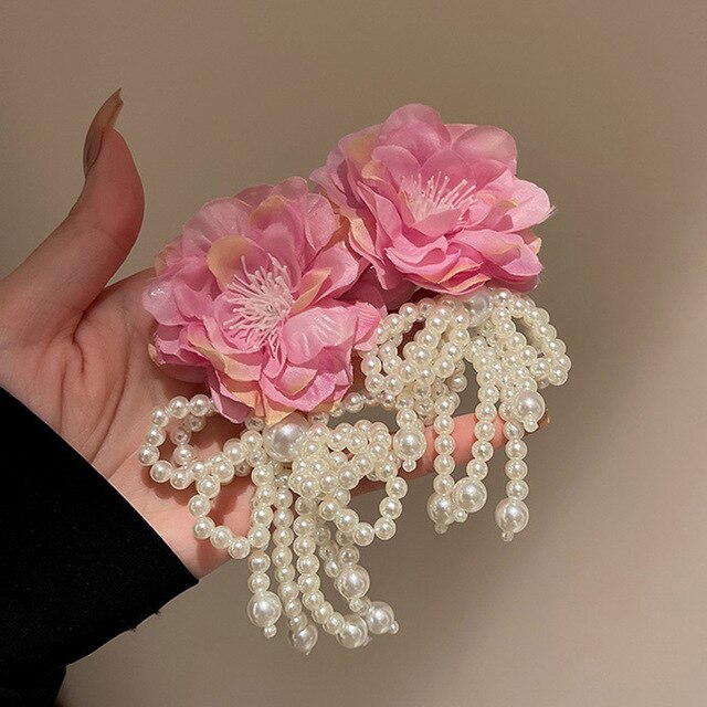 Summertime Flower Pearl Drop Dangle Blossom Design Fashion Statement Earrings Womens