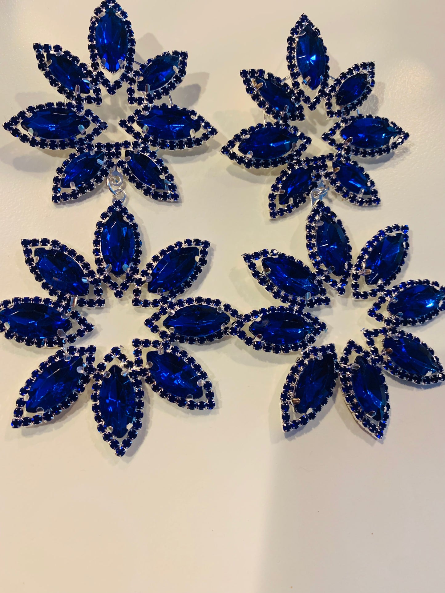 Beautiful Radiant Rhinestone Big Flower Dangle  Crystal Statement Drop Earrings Evening Formal Dress Accessories