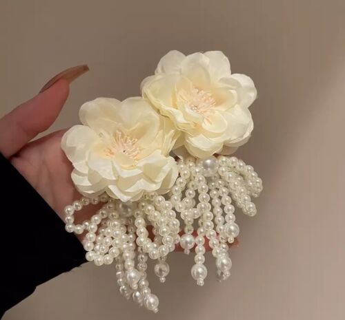 Summertime Flower Pearl Drop Dangle Blossom Design Fashion Statement Earrings Womens