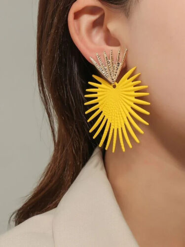 Cute Ladies Fashion Trendy Spike Shaped Statement Earrings Women Jewelry